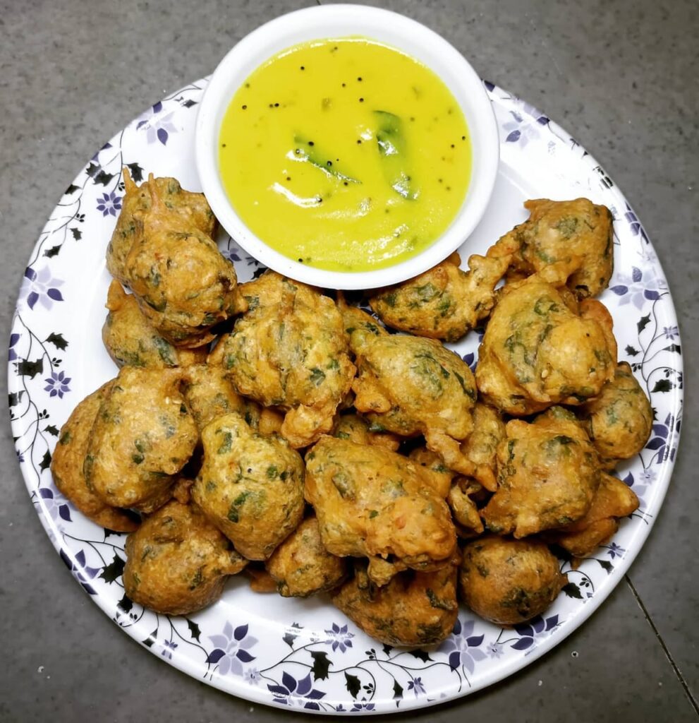 How to make Gujrati Bhajiya